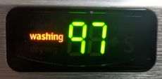 Dishwasher Display - Washing, 97 minutes remaining